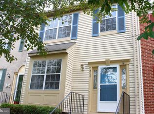 204 Barrows Ct, Fredericksburg, VA 22406
