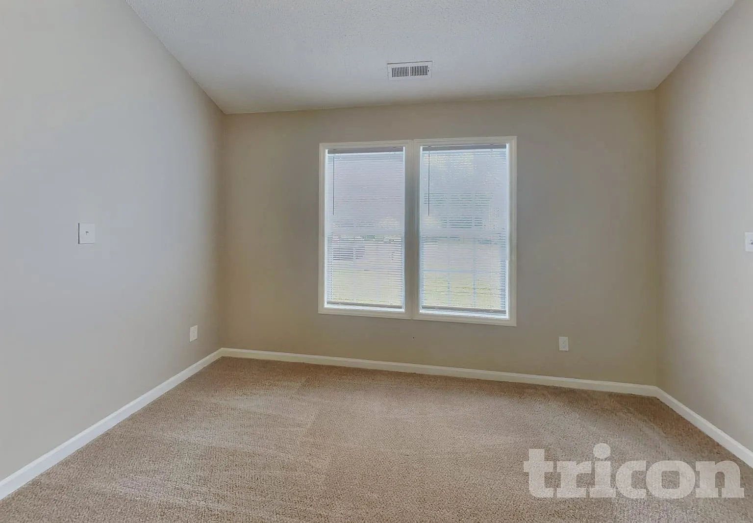 2012 Laurel Leaf Road Zebulon NC — Photo 3