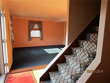 4th image of 109 McLaughlin Dr