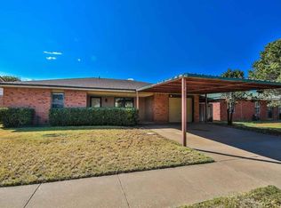 1411 Bryan Ave, Wolfforth, TX 79382