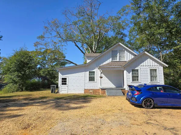 411 N Wilmuth St, Iuka, MS 38852