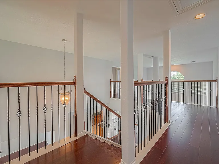 25907 Pebble Terrane Ln — Photo 26