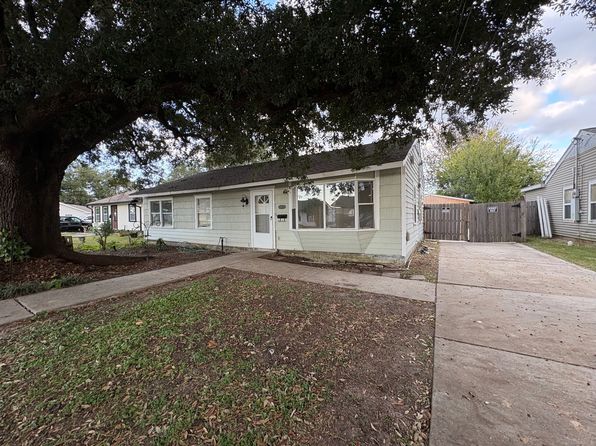 1905 Massachusetts Ave