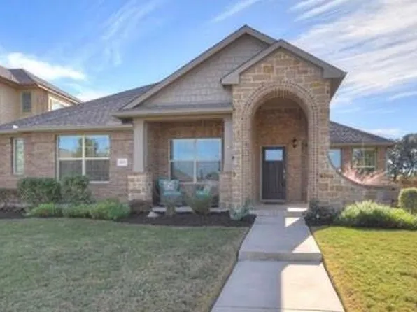 323 Sycamore St, Georgetown, TX 78633