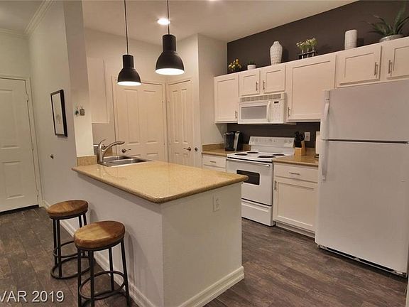 4th image of 2900 Sunridge Heights Pkwy #000