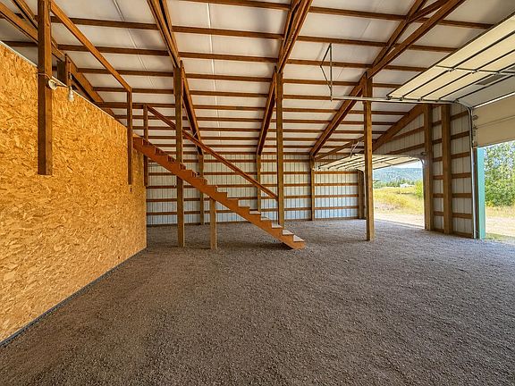 4th image of 386 Bastian Ln #H