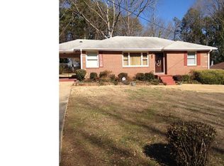 2190 Holly Hill Dr, Decatur, GA 30032