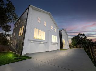 2548 Walcott Ln, Houston, TX 77088