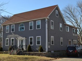 604 S Main St, Raynham, MA 02767