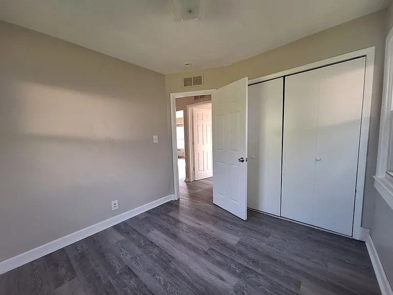 26530 Hayes Rd — Photo 13