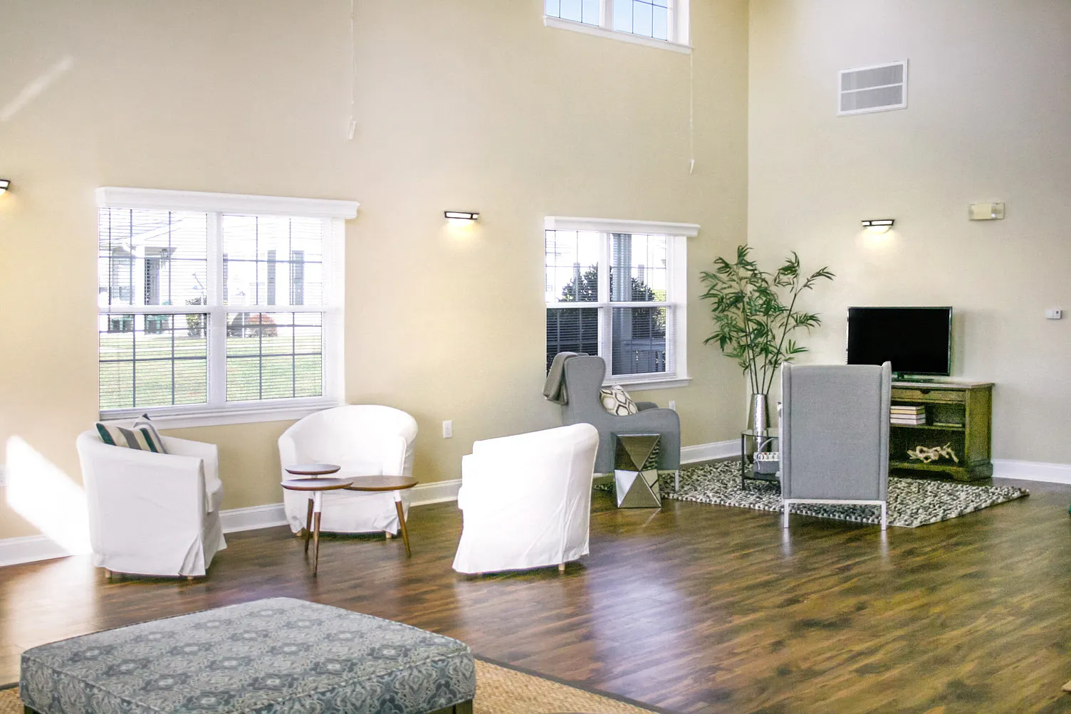 Glen Creek Apartments — Photo 3