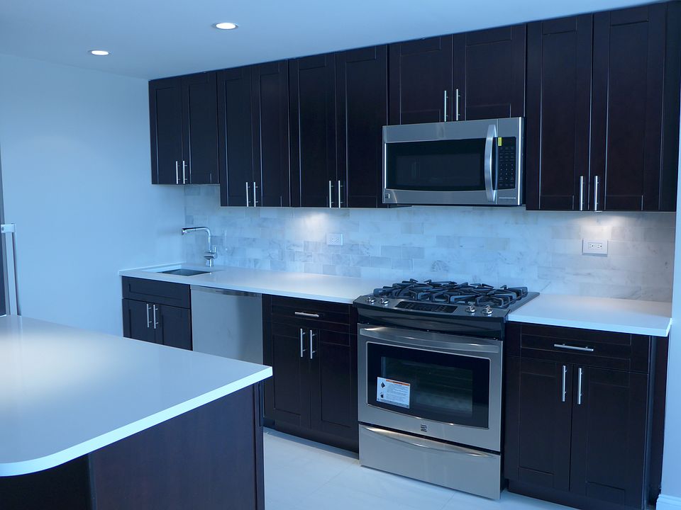 1st image of 80 N Moore St APT 30H