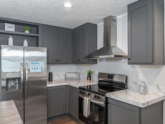 5th image of 823 Hammont St