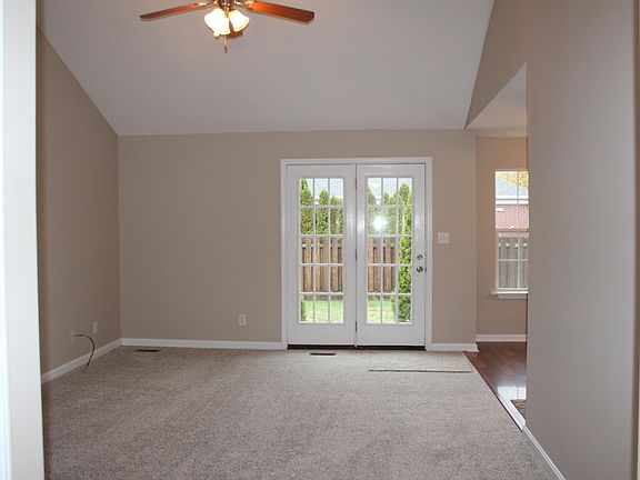5th image of 169 Spencer Ln
