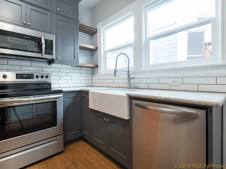 616 NW 22nd Ave — Photo 4