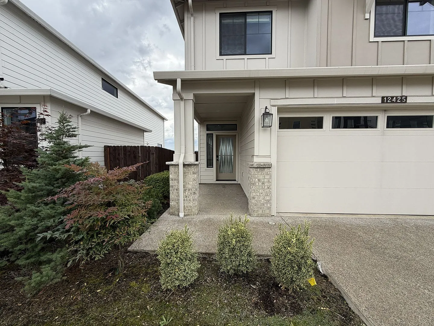 Luxury 2023-Built 3-Bedroom + Loft Beaverton Home with Gourmet Kitchen, Amazing Views, 3-Car Gara... — Photo 4