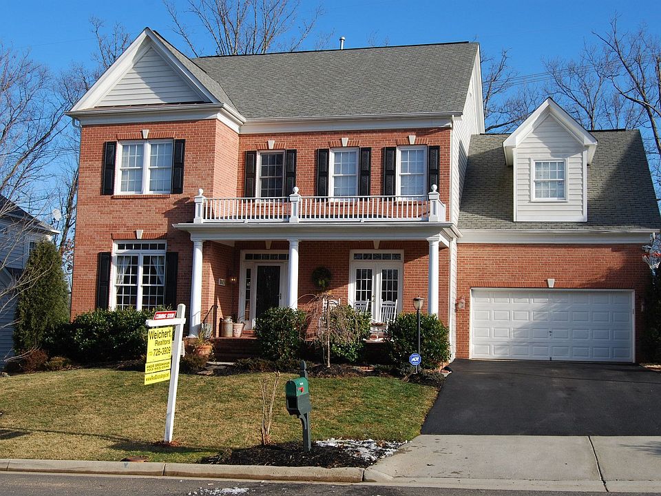 Northlake home on cul-de-sac