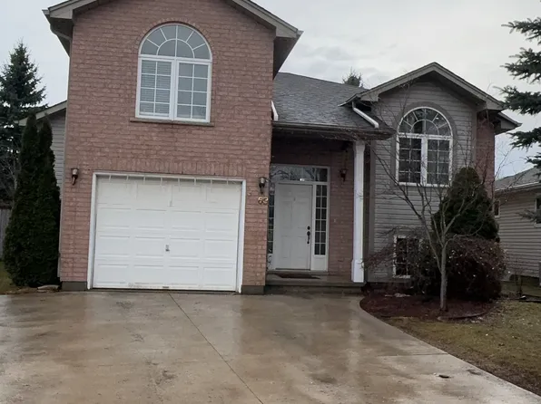 63 Jackson Ct E, Welland, ON L3C 7G4
