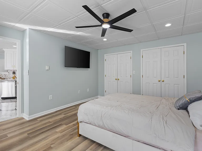 10401 Mount Vernon Dr — Photo 8