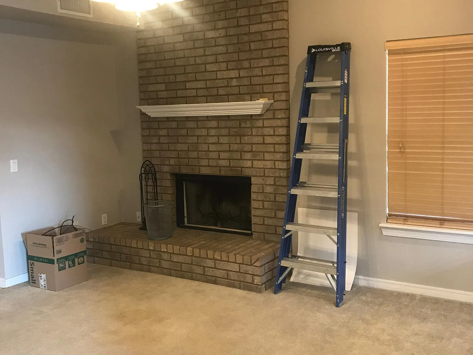 3 bed, 2.5 bath, 1864 sqft, $1,800 — Photo 3