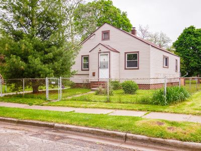 1550 Roosevelt Ave, Lansing, MI, 48915