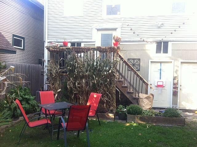 1st image of 1432 W Barry Ave #Garden