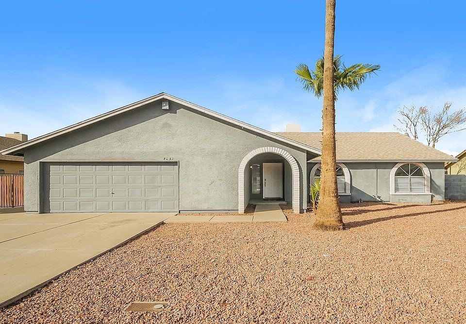 1st image of 8232 W Larkspur Dr