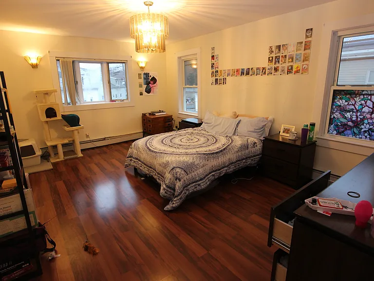 414 Western Ave — Photo 18