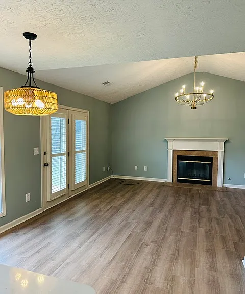 492 Alderbrook Way — Photo 2