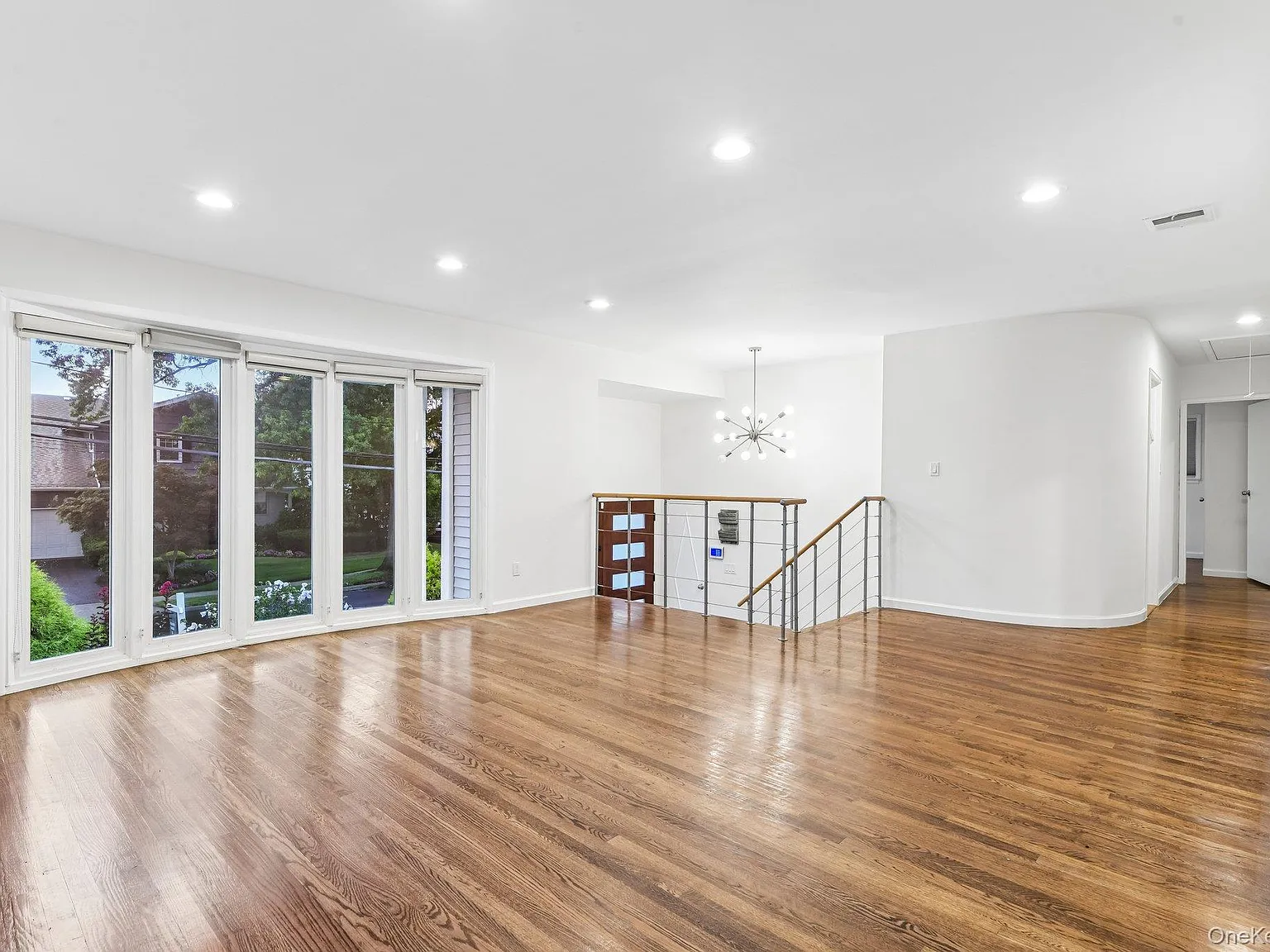 4 bed, 3.0 bath, 2475 sqft, $7,500 — Photo 4