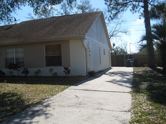 5th image of 3278 Laurel Dale Dr