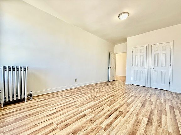 2nd image of 2758 Holland Ave APT 4G