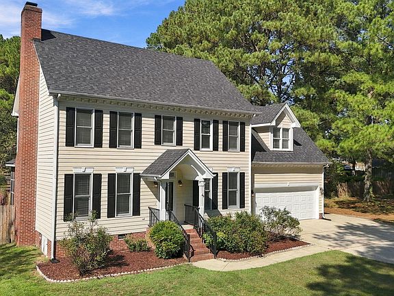 2nd image of 824 Elbridge Dr