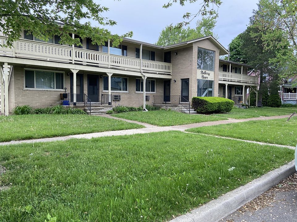 1st image of 2254 1st St