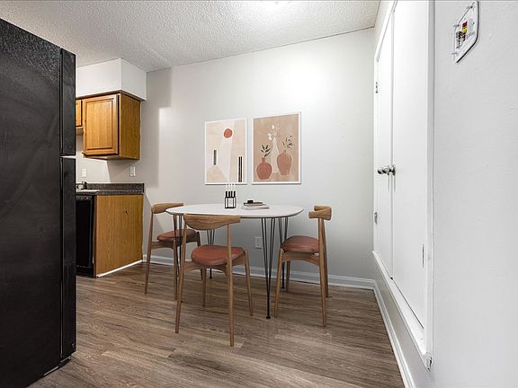 3rd image of 3645 Macon Rd #69fd45003