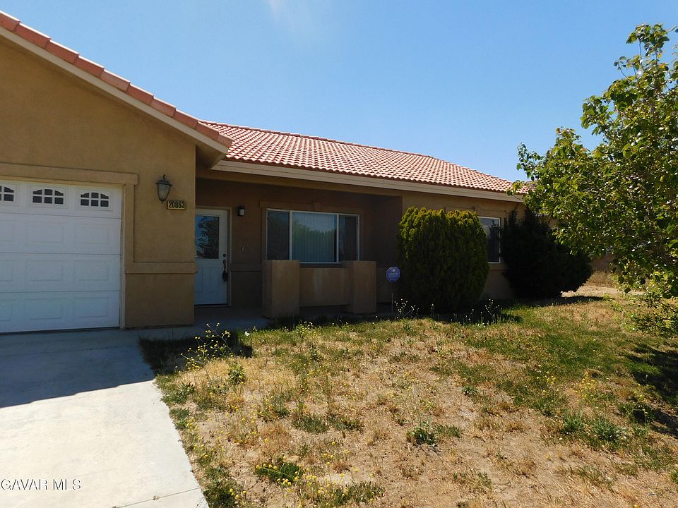 1st image of 20863 W Lake Dr