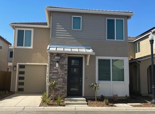 1109 Elevations Way W, Madera, CA 93636