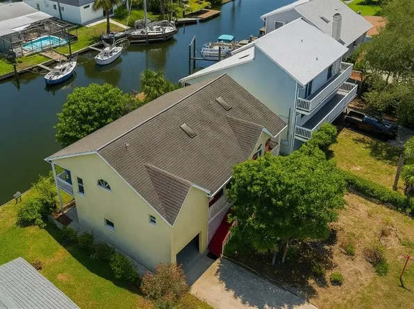 13922 Raie Ave, Hudson, FL 34667