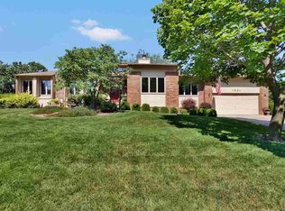 1521 S Look Out Dr, Wichita, KS 67230