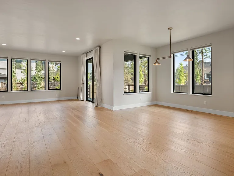 2971 NW Polarstar Ave — Photo 14