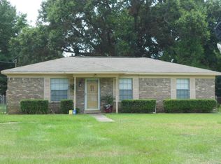 3071 Woodbury Cir, Cantonment, FL 32533