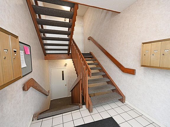 4th image of 420 Carrington Ln APT 102