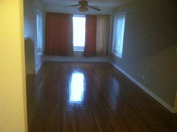 3rd image of 7539 S Yale Ave
