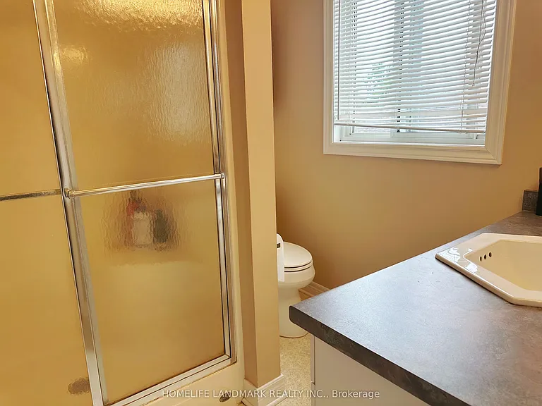 299 Louise Ct — Photo 12