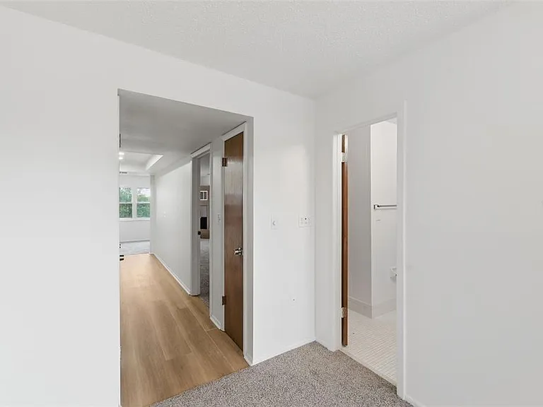 5060 76th Ave N #409 — Photo 9