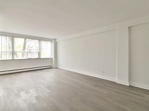 484 Avenue Rd, Toronto, ON M4V 2J4