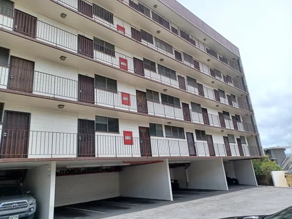 3004 Ala Napuaa Pl APT 501, Honolulu, HI 96818