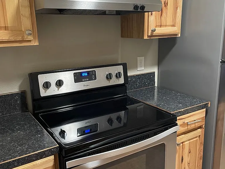 Whitman Park Apartments — Photo 36