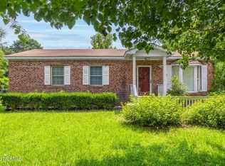 3529 Middle Sound Loop Rd, Wilmington, NC 28411