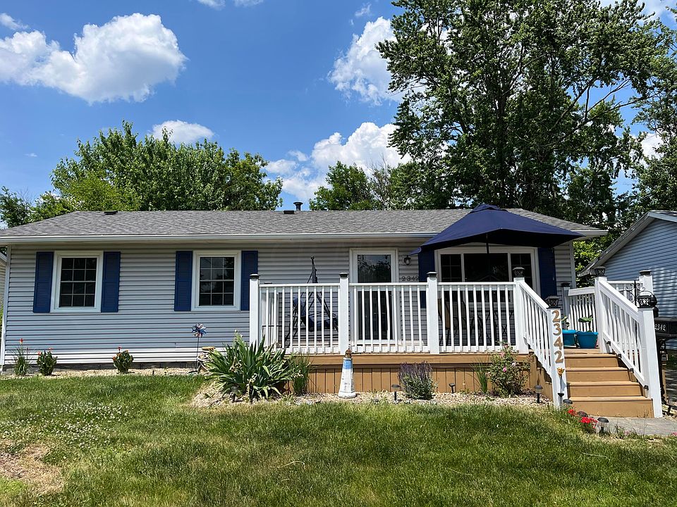 1st image of 2342 Edenburgh Dr S